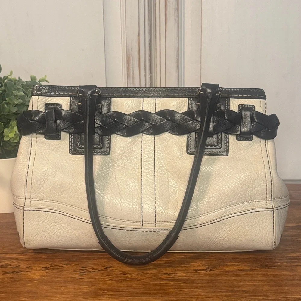 Coach Hampton White And Black Leather Carryall Braid Accent Handbag - Picture 3 of 10